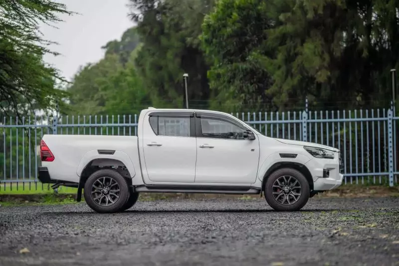 TOYOTA Hilux - 2022