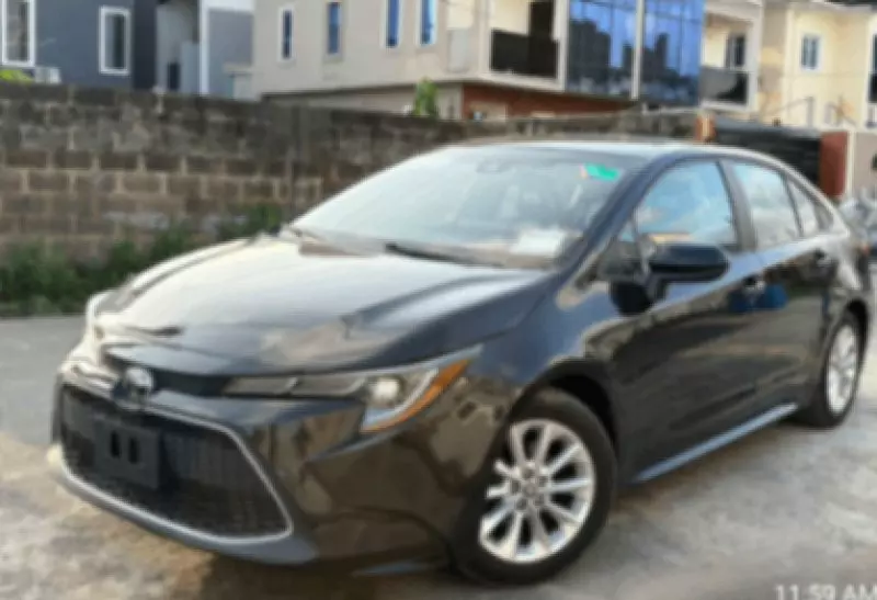 TOYOTA Corolla - 2020