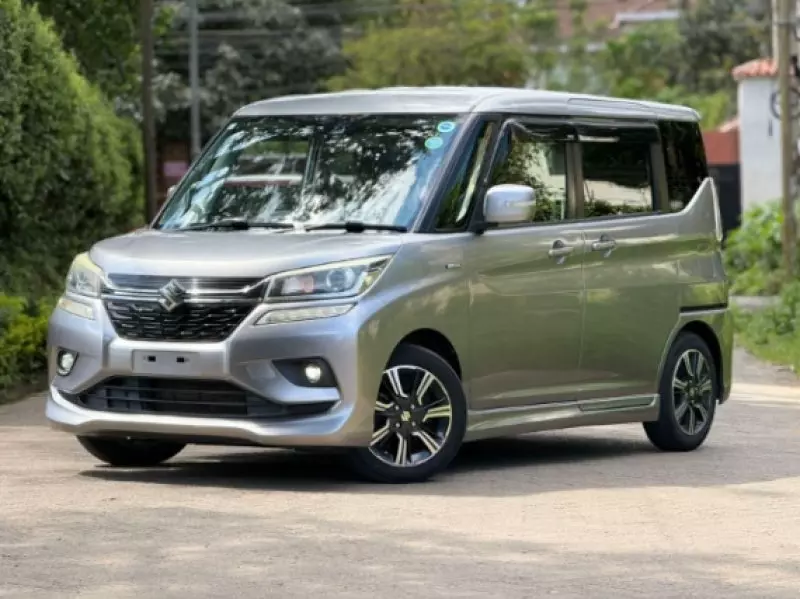 SUZUKI  solio bandit hybrid   - 2019