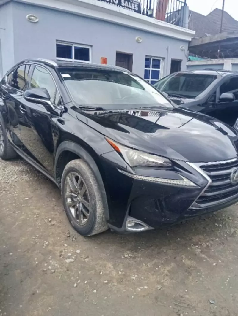 Lexus NX 200T   - 2016
