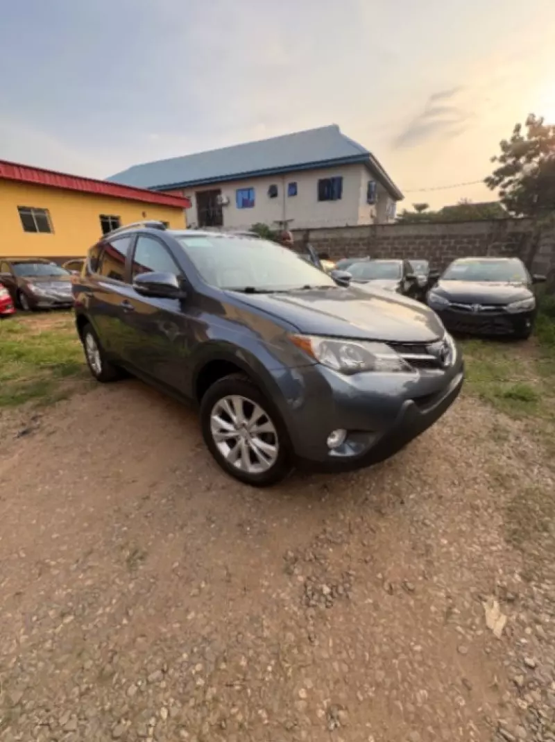 TOYOTA RAV4   - 2014