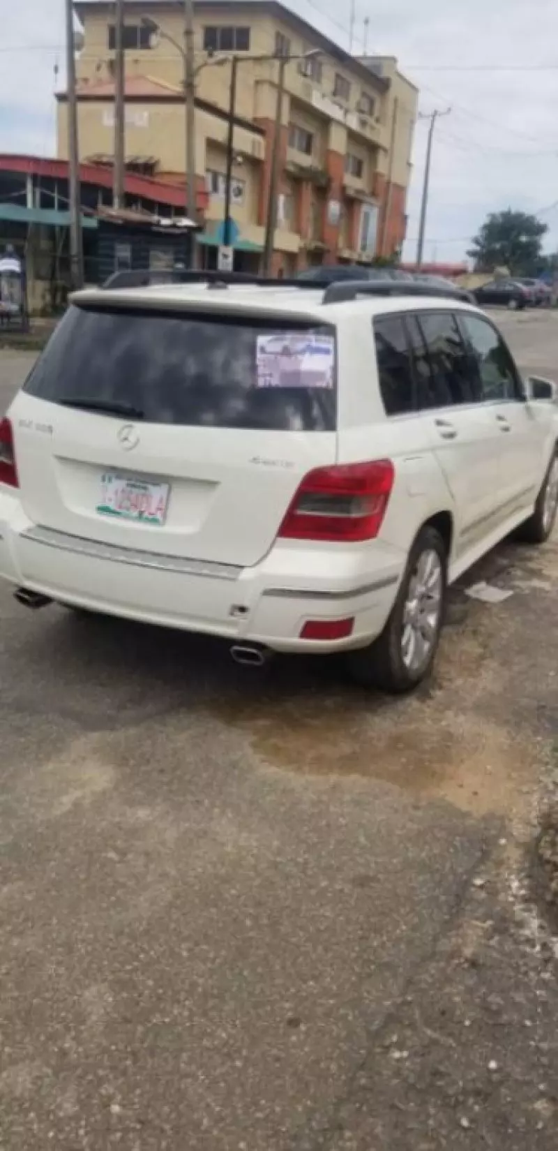 Mercedes-Benz GLK 350   - 2012