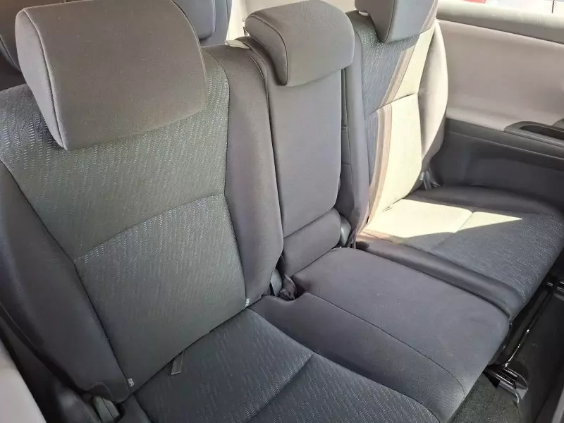 Toyota Wish   - 2011