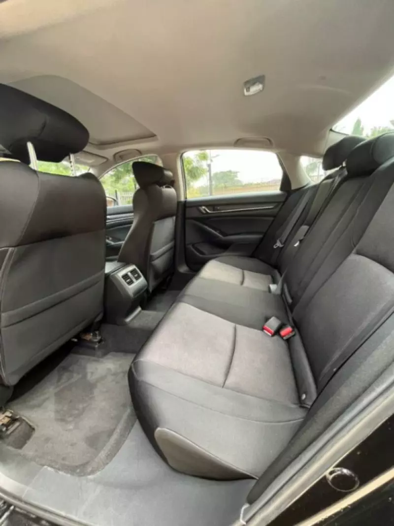 Honda Accord   - 2018