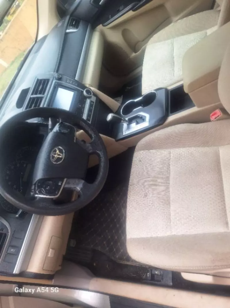 TOYOTA Camry   - 2014
