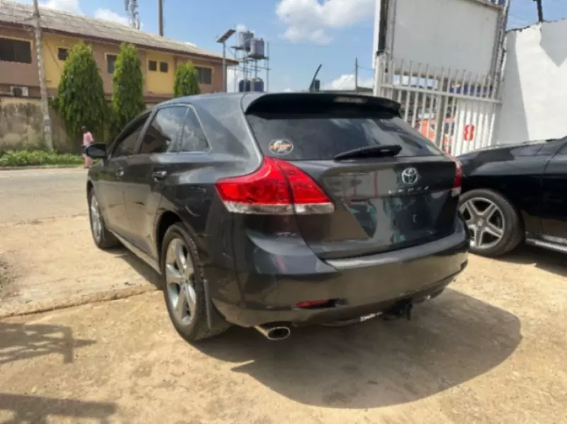 Toyota Venza   - 2009