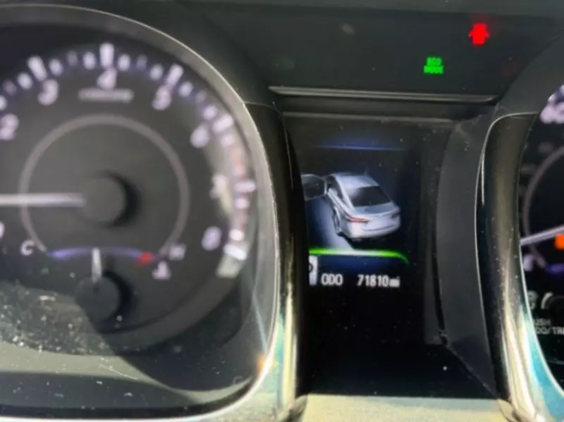 Toyota Avalon - 2013