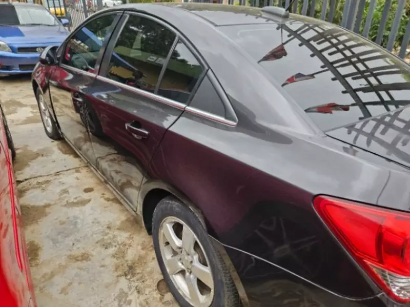 Chevrolet Cruze   - 2016