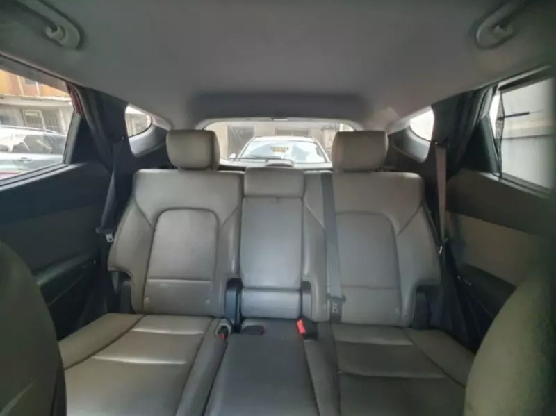 Hyundai Santa Fe - 2017