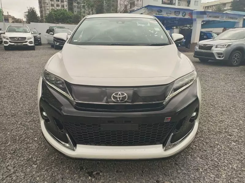 TOYOTA Harrier GR   - 2019