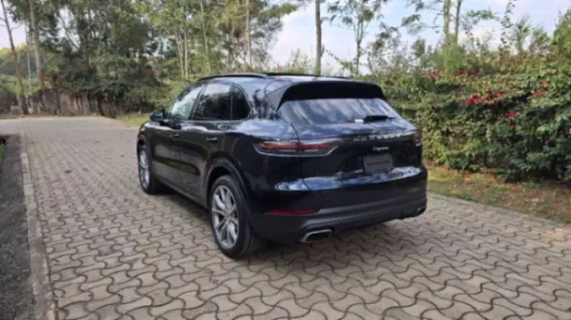 PORSCHE Cayenne   - 2018