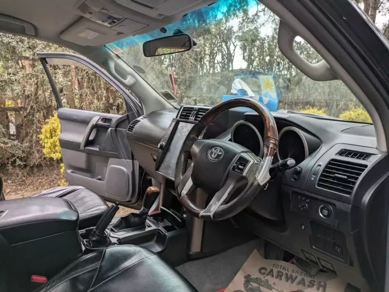 TOYOTA Landcruiser Prado   - 2012