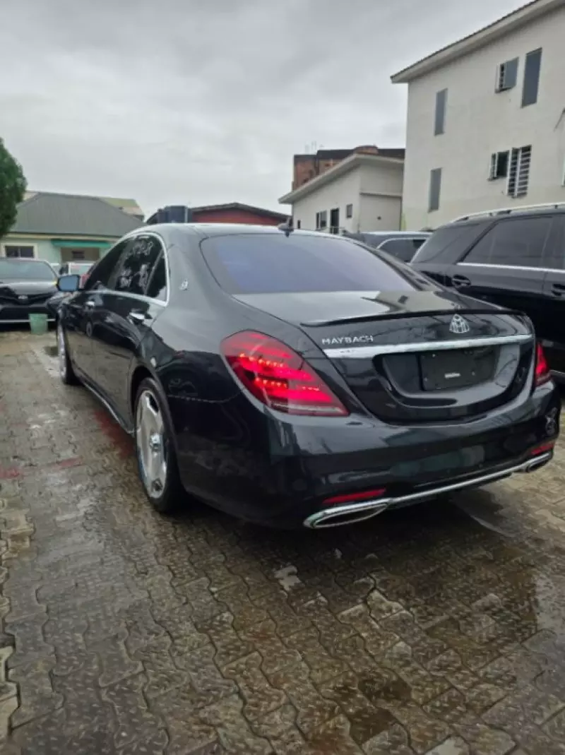 Mercedes-Benz S-Class   - 2018