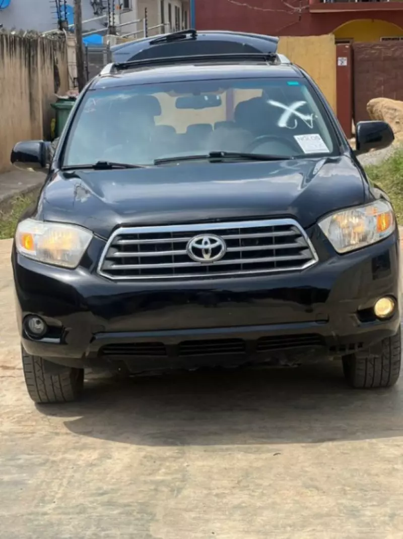 Toyota Highlander   - 2009