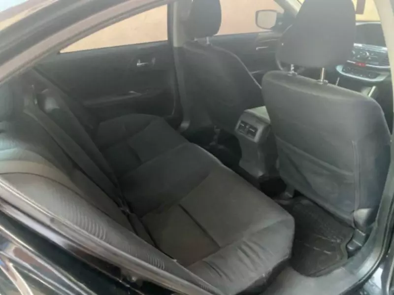 Honda Accord   - 2011