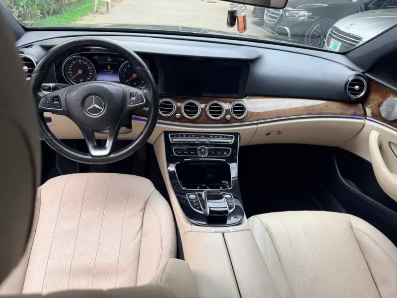 Mercedes-Benz E-Class - 2017