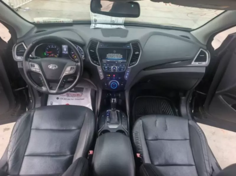 Hyundai Santa Fe - 2013