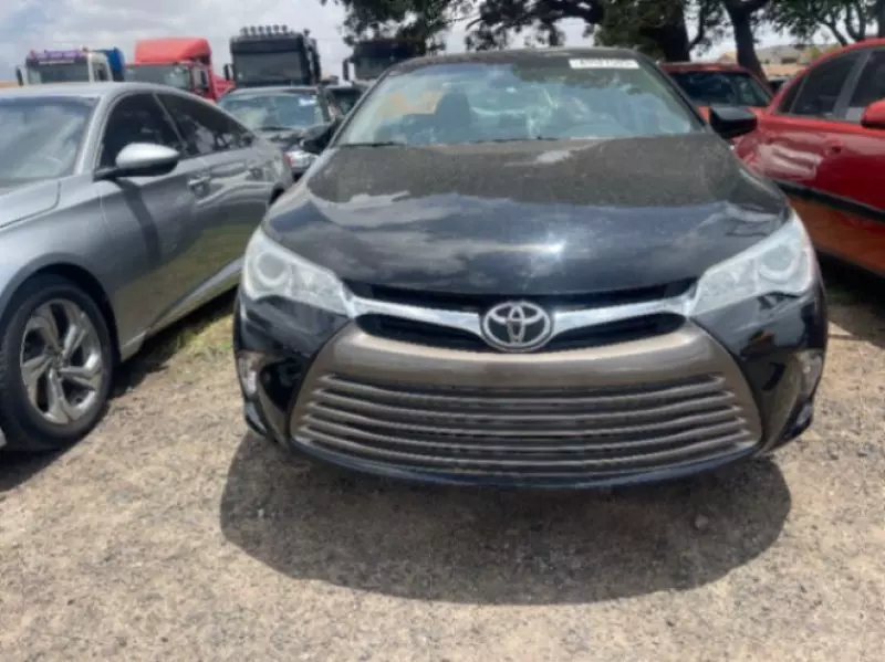Toyota Camry   - 2015