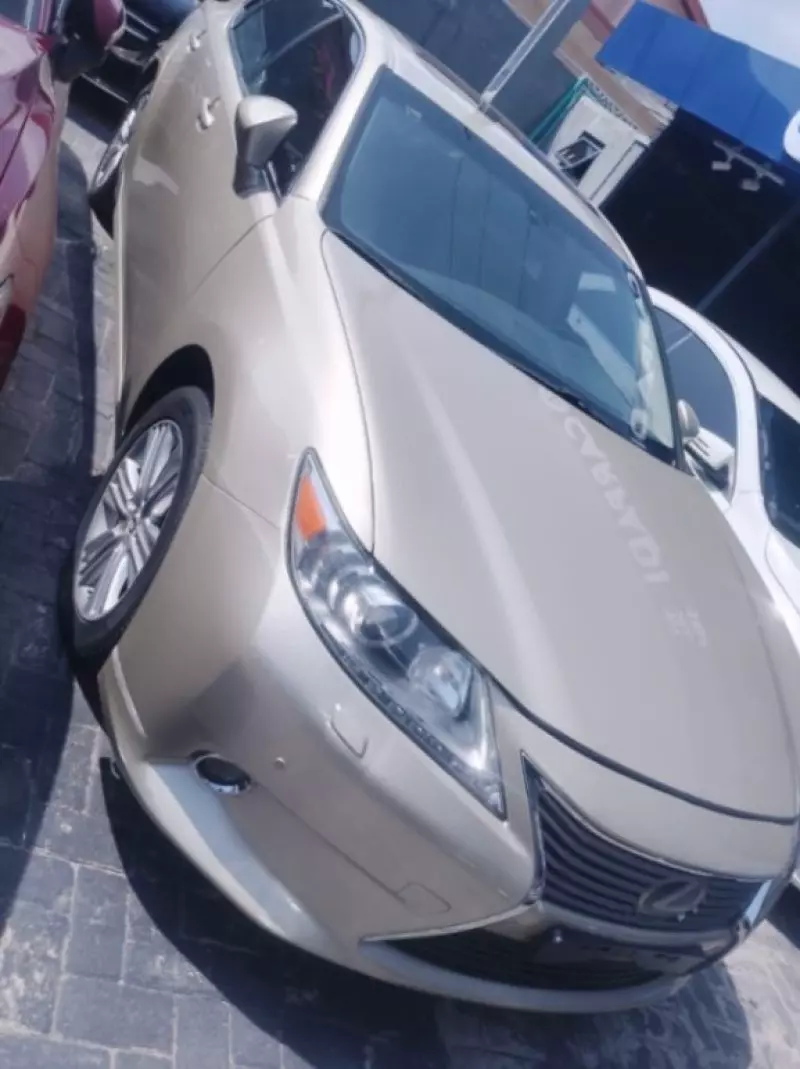Lexus ES 350   - 2013