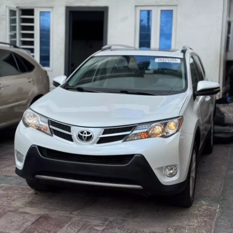 Toyota RAV 4   - 2013