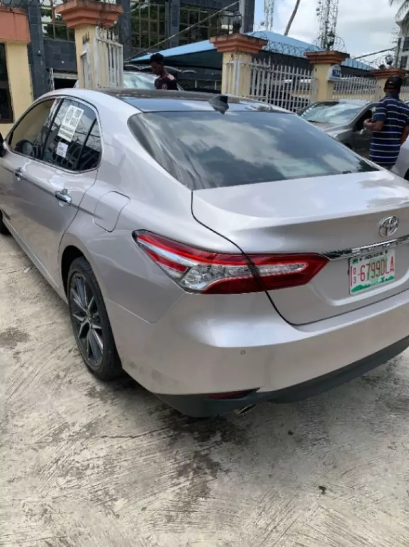 TOYOTA Camry   - 2022