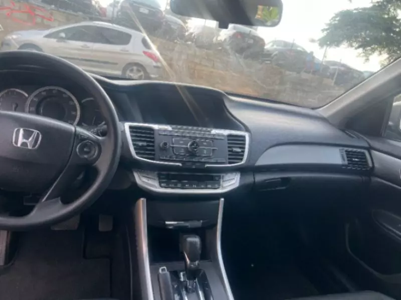 Honda Accord - 2015