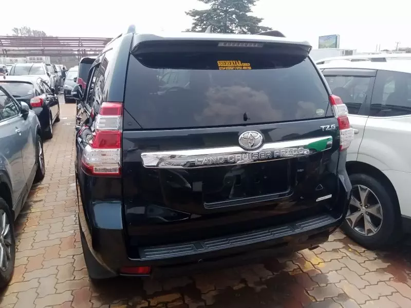 Toyota Landcruiser Prado   - 2016
