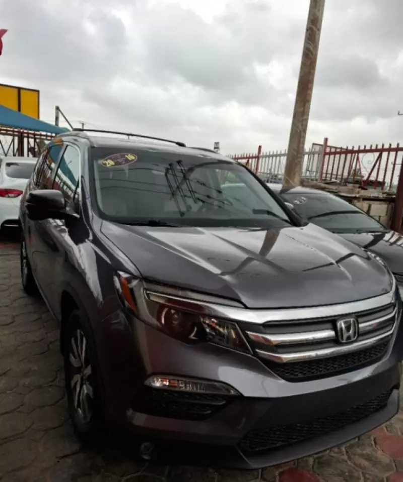 Honda Pilot   - 2017