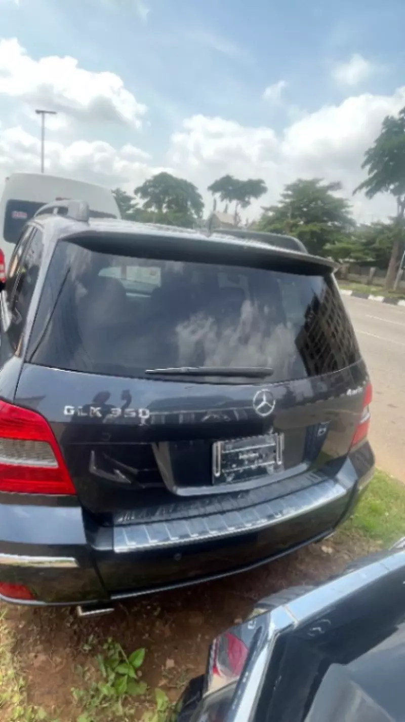 Mercedes-Benz Glk-class   - 2010