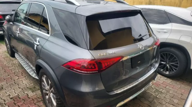 Mercedes-Benz GLE-Class   - 2020