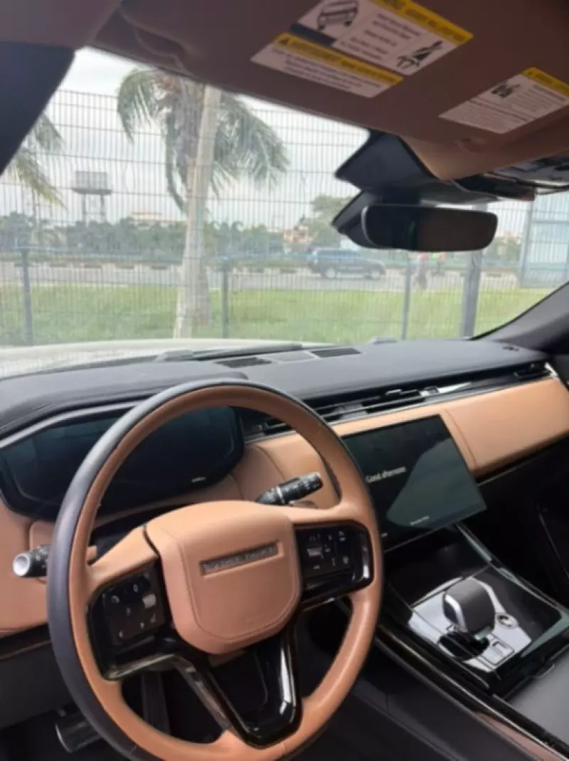 RANGE ROVER Bespoke    - 2024