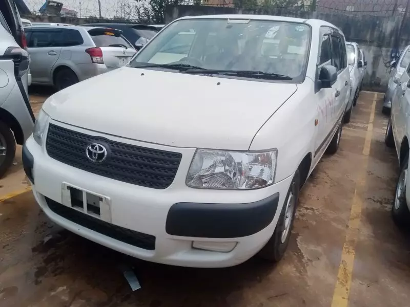 Toyota Probox    - 2012