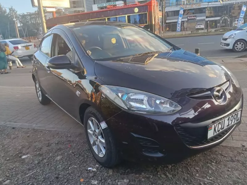 Mazda Demio   - 2012