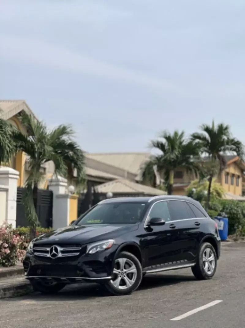 Mercedes-Benz GLC 300   - 2018