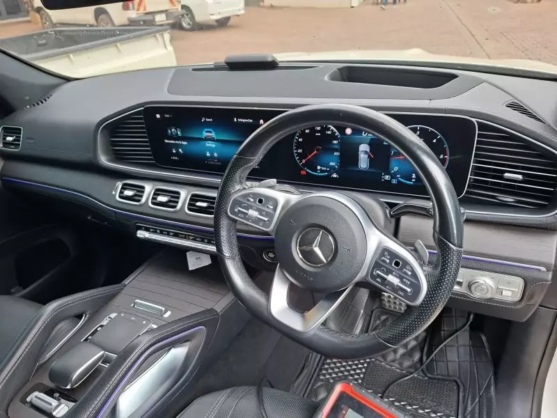 Mercedes-Benz GLE 400   - 2019