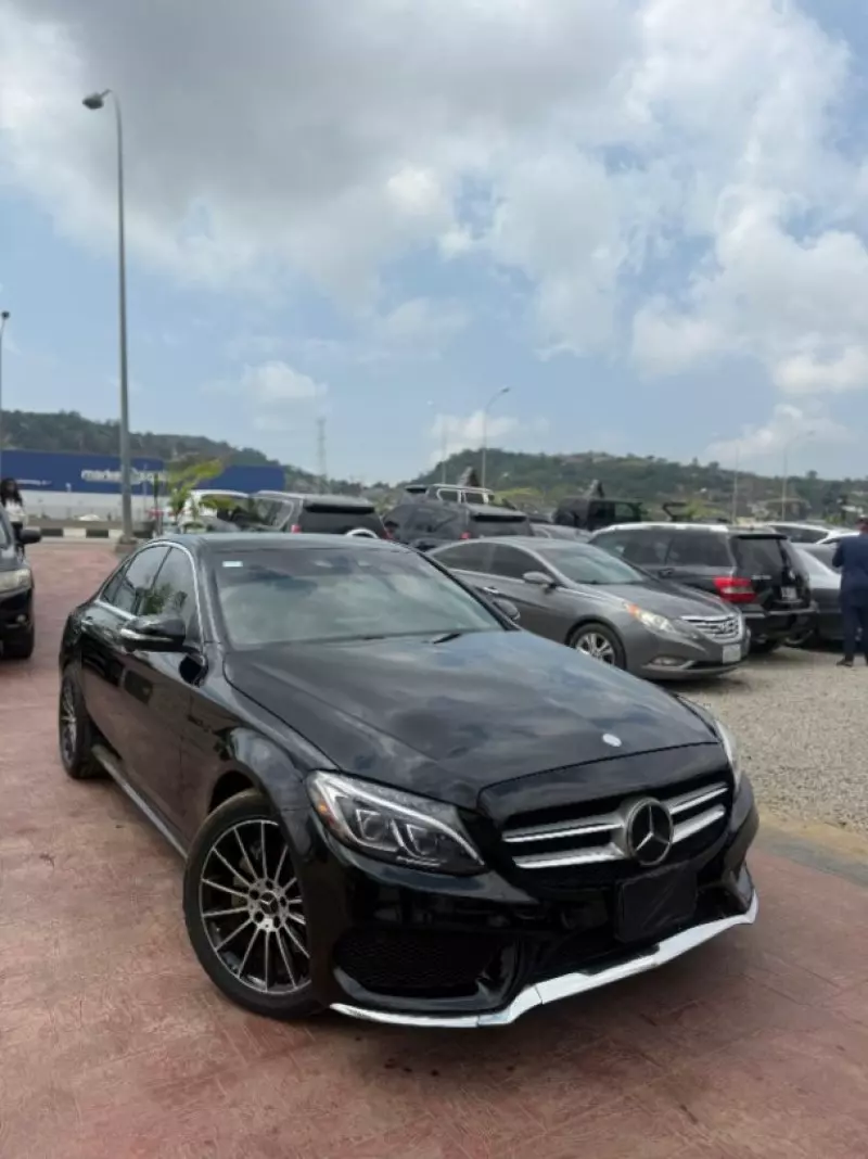 Mercedes-Benz C 400   - 2015