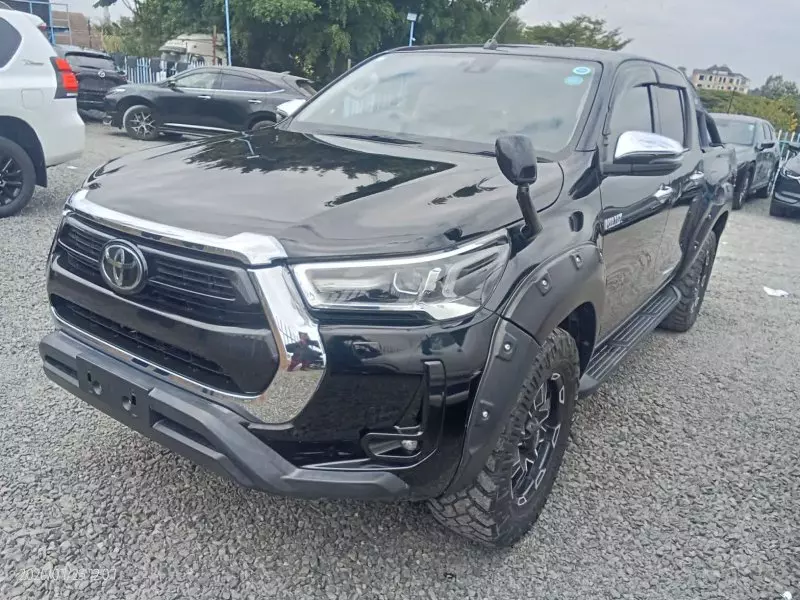 TOYOTA Hilux - 2020