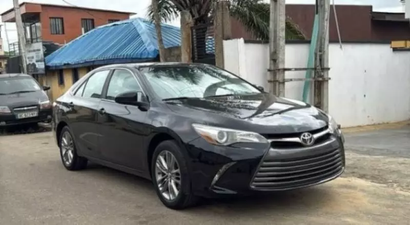 Toyota Camry   - 2017
