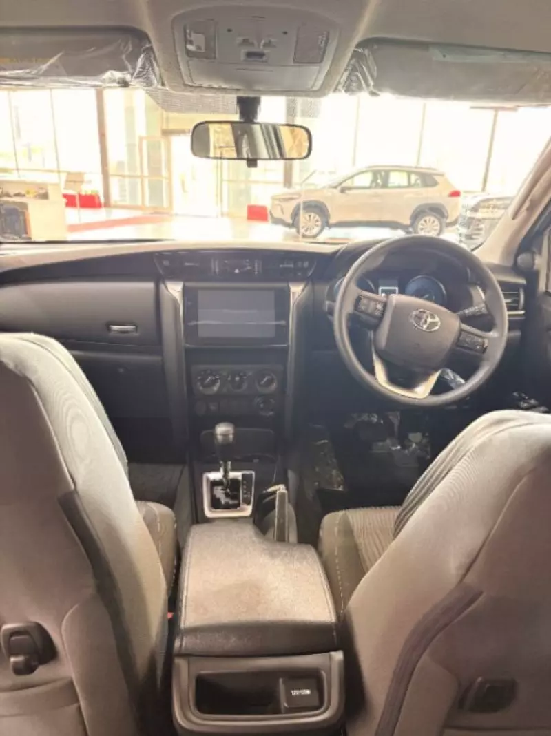 Toyota Fortuner   - 2025