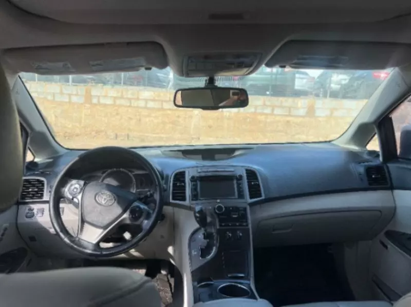Toyota Venza   - 2013