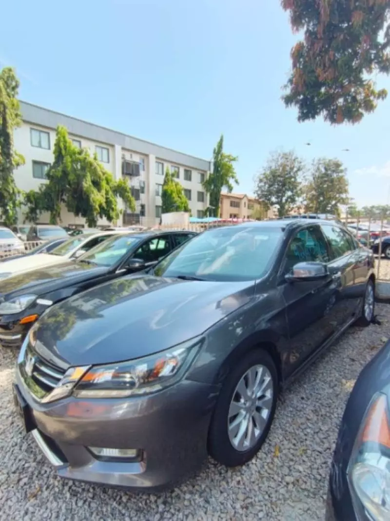 Honda Accord   - 2014
