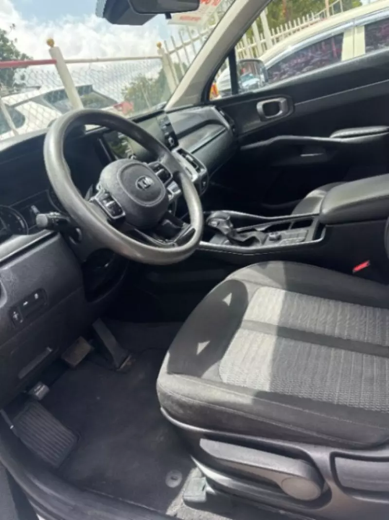 KIA Sorento   - 2021