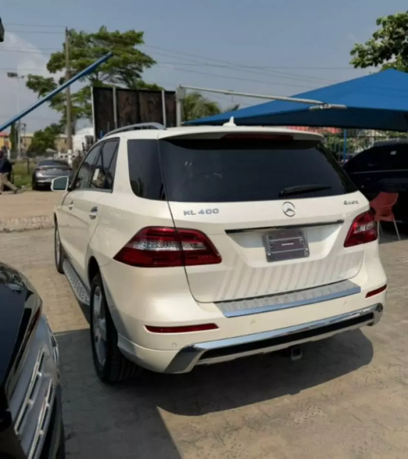Mercedes-Benz ML-Class   - 2015