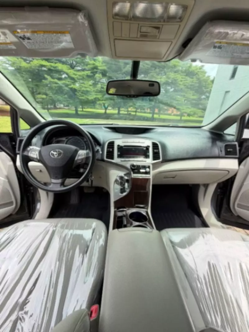 TOYOTA Venza   - 2012