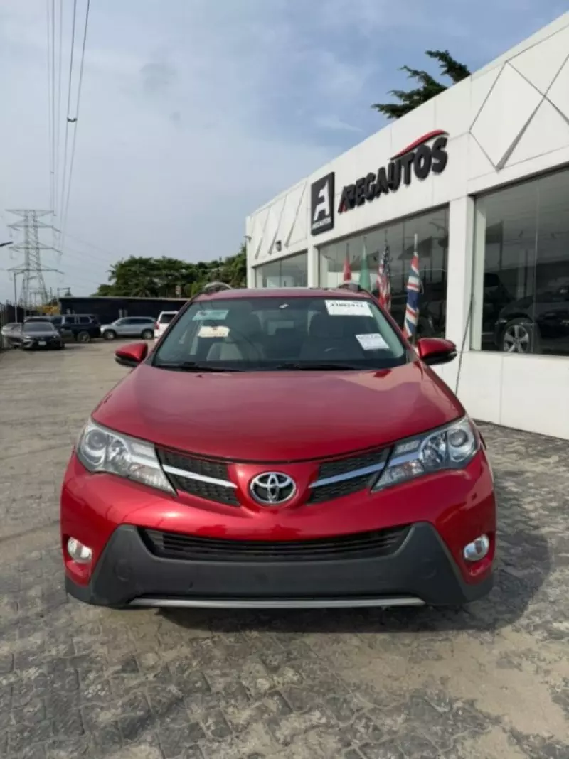 Toyota RAV 4   - 2014