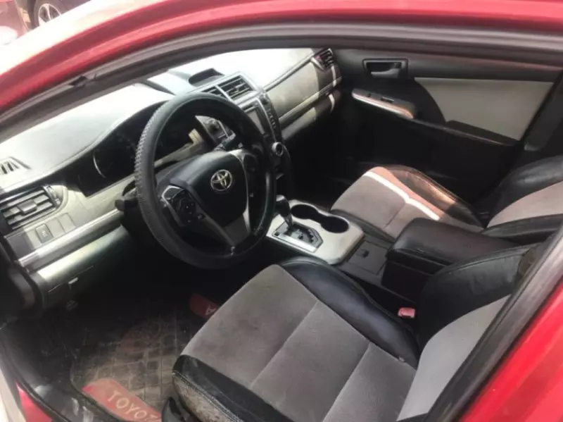 TOYOTA Camry   - 2012