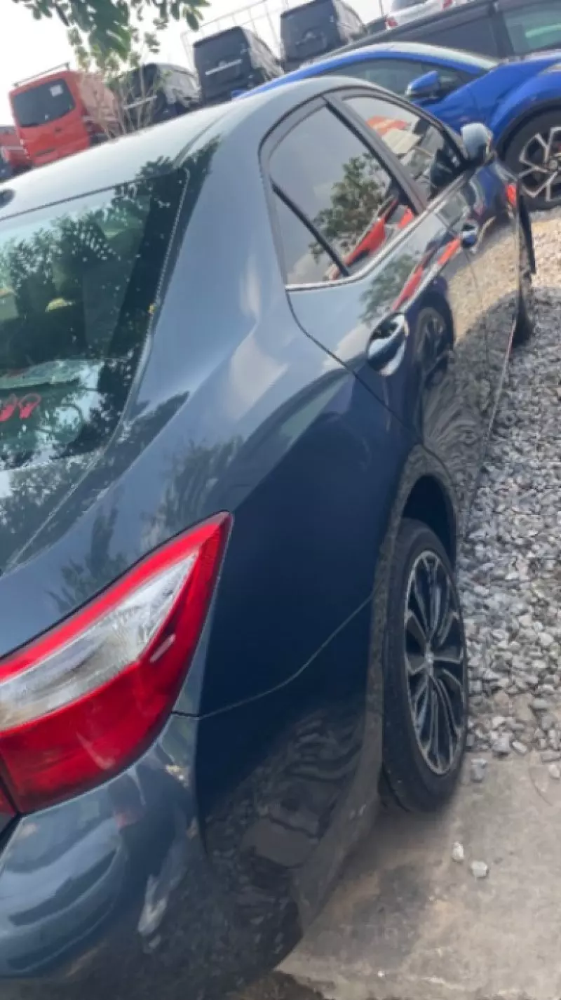 TOYOTA Corolla   - 2016