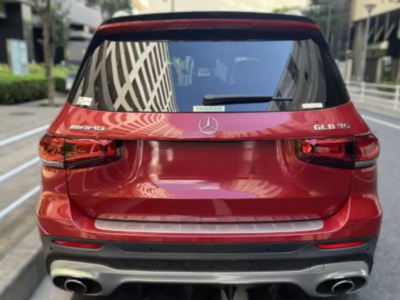 Mercedes-Benz GLB 250   - 2021