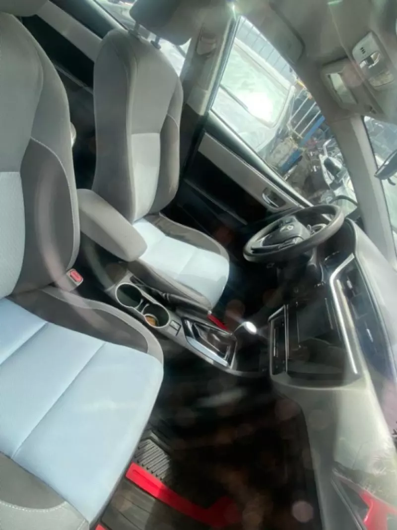 TOYOTA Corolla   - 2018