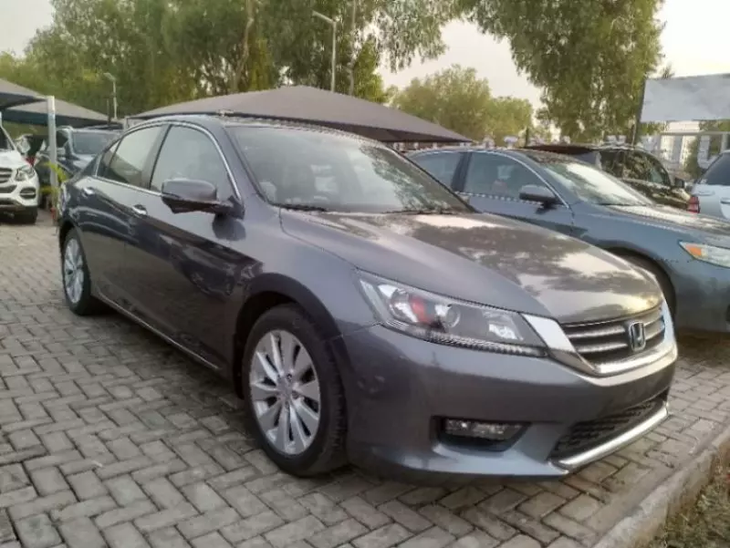 Honda Accord   - 2015